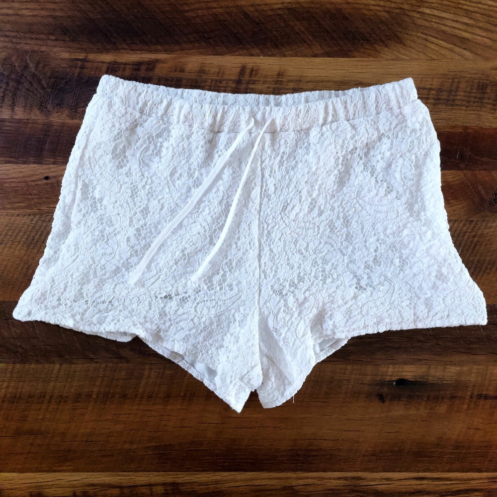 Free World Lace Micro Shorts Women XS White Floral Festival Boho Coquette